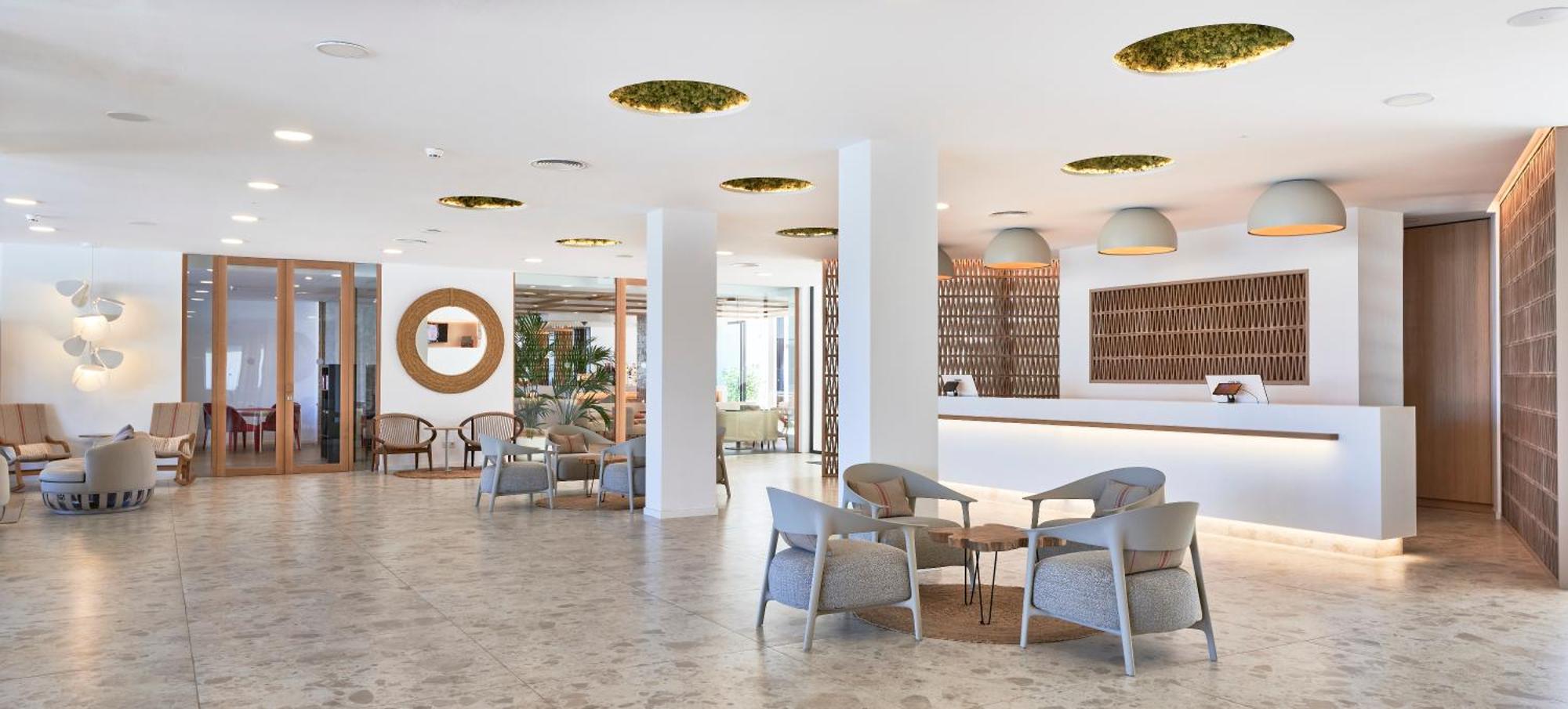 Hotel & Spa S'Entrador Playa Cala Ratjada  Esterno foto